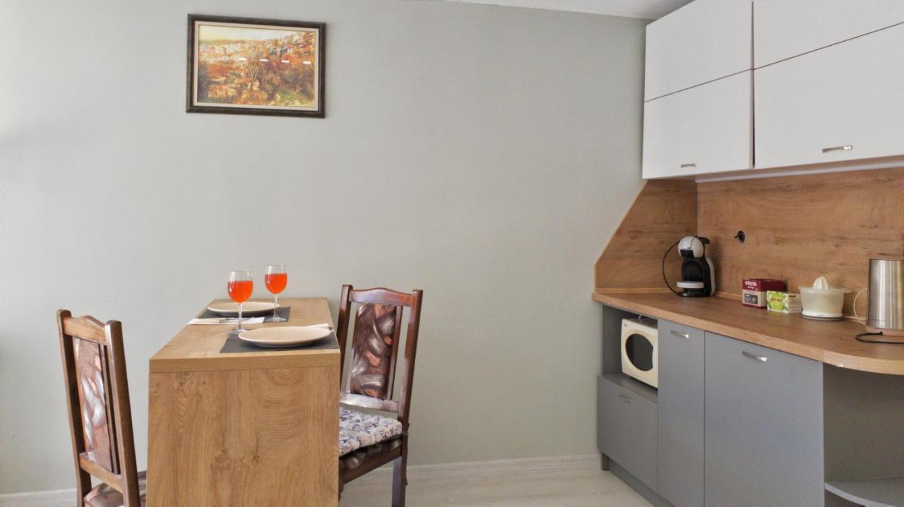 וליקו טורנובו Cozy Studio Near The Park With Huge Verandah. מראה חיצוני תמונה